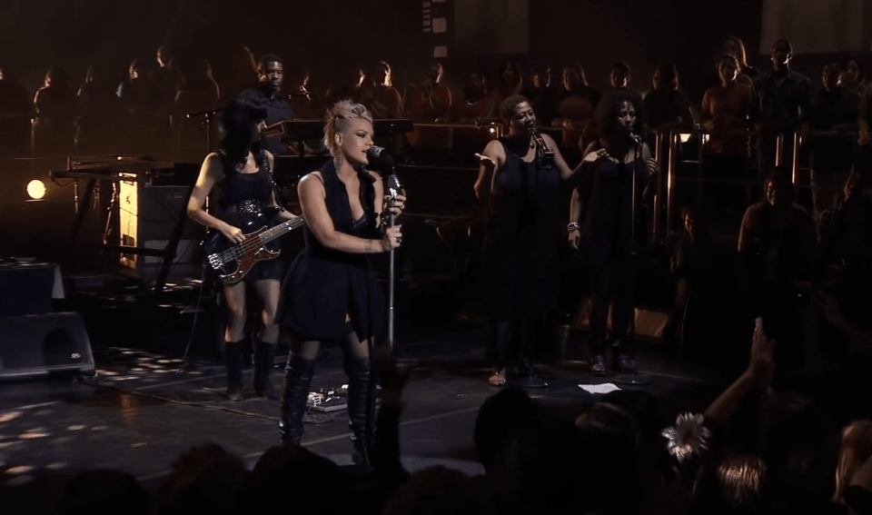 Pink - Try (Live Los Angeles 2012)