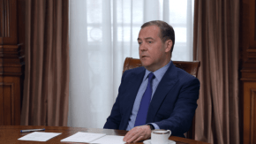 Intervista Dmitry Medvedev: Occidente Distrugge Suo Ordine Economico