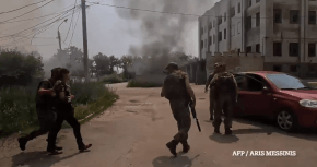 Lishichank, Nazisti Ucraini: Bombardano Civili (Video 2022)